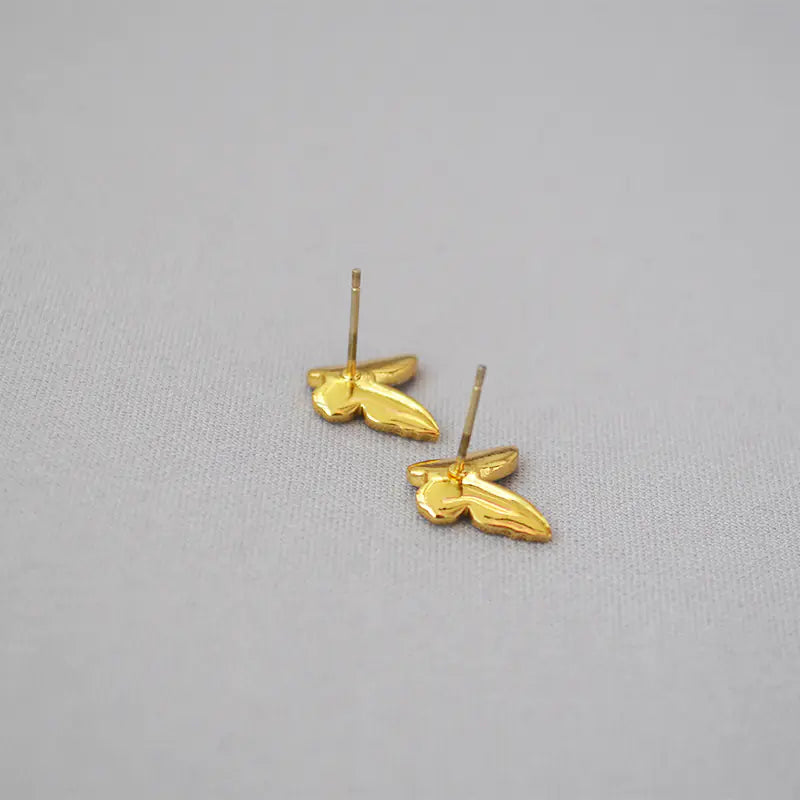 Brincos de Borboleta em Madrepérola Branca Banhados a Ouro